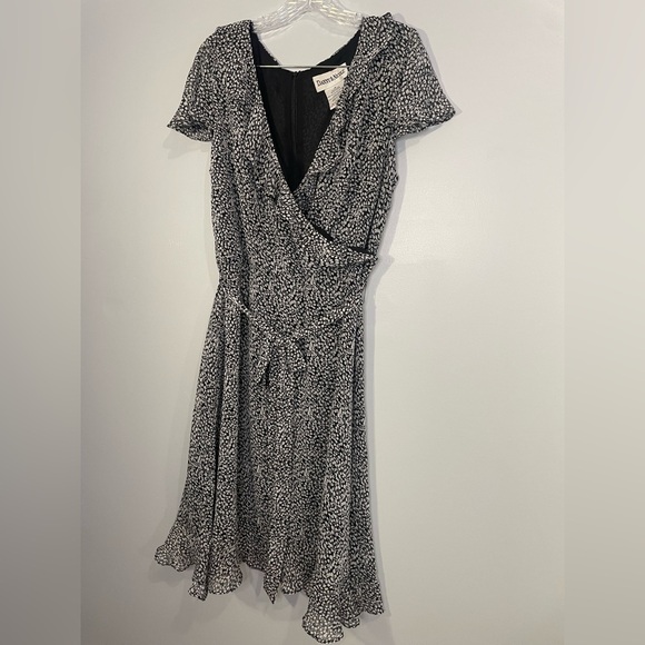 Vintage Danny & Nicole Faux Wrap Midi Dress Ruffle Black White Size 14 Lined - Picture 7 of 14